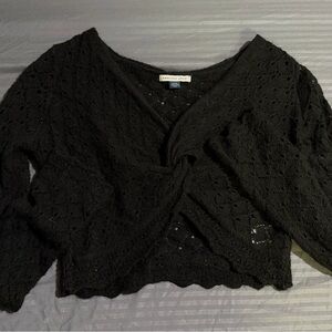 American Eagle Outfitters Black Cropped Knit top